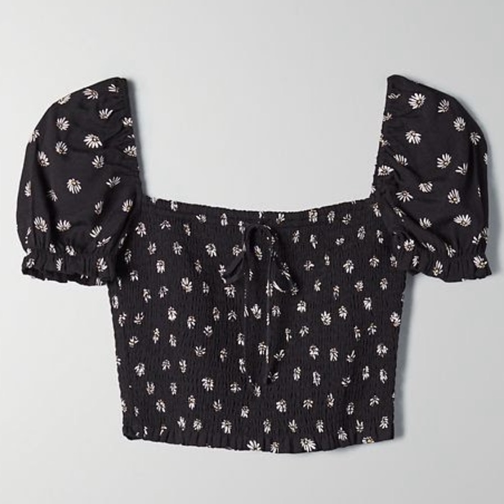 Aritzia Wilfred NWT smocked blouse - floral - L